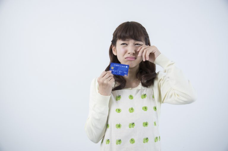 クレジットカード・困る・女性