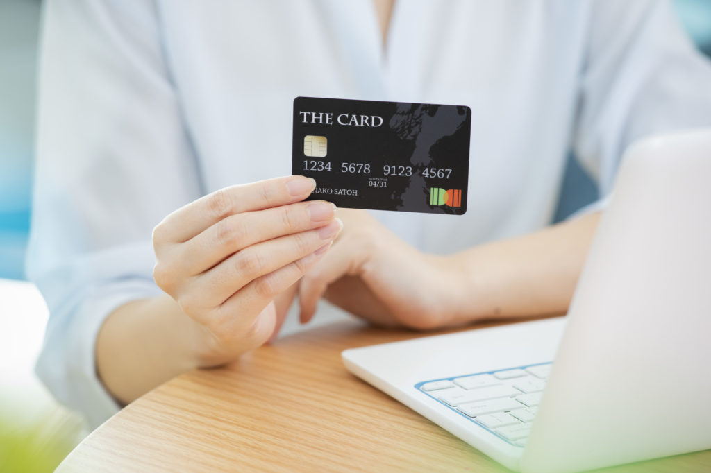 ライフカードでショッピング枠の現金化を簡単 安全にする方法 クレジットカード現金化ガイド